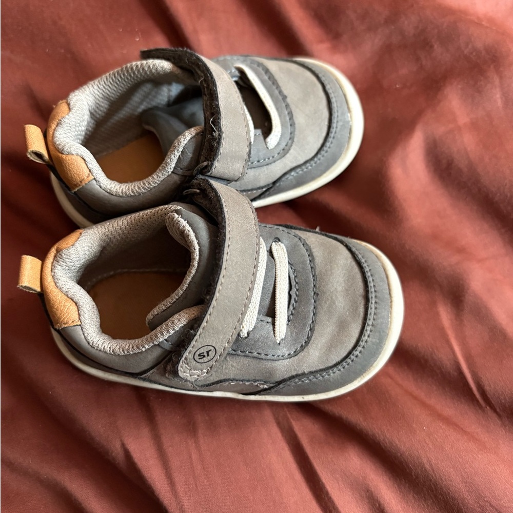 Stride Rite Gray and Tan Sneakers with Velcro Closure